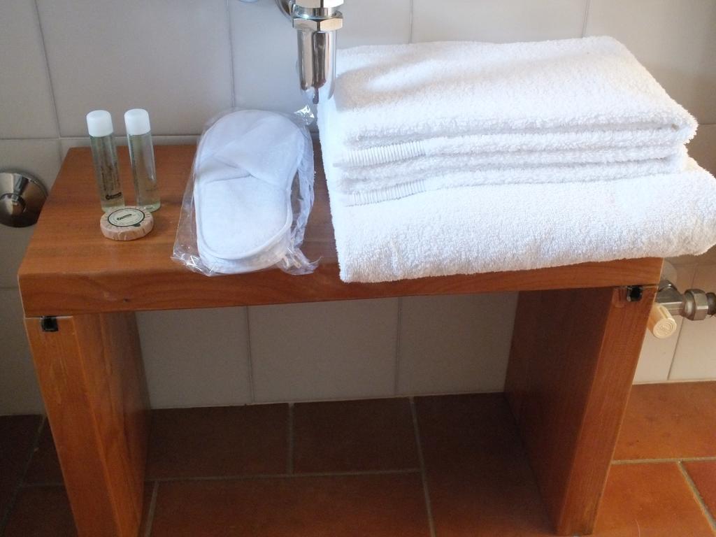 Relais Ca Nova Guest House Bogogno Bagian luar foto